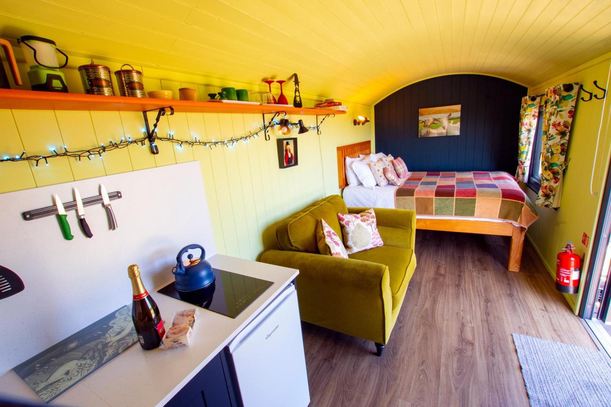 The Gambo Shepherd'S Hut Kidwelly 외부 사진